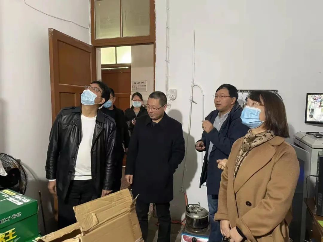 084334t771n14mzb4jamao.jpeg