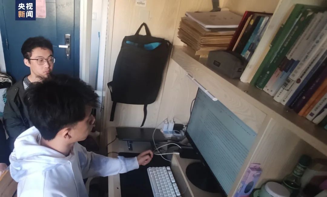 104348jqqjsjjjkj2qjkvu.jpeg
