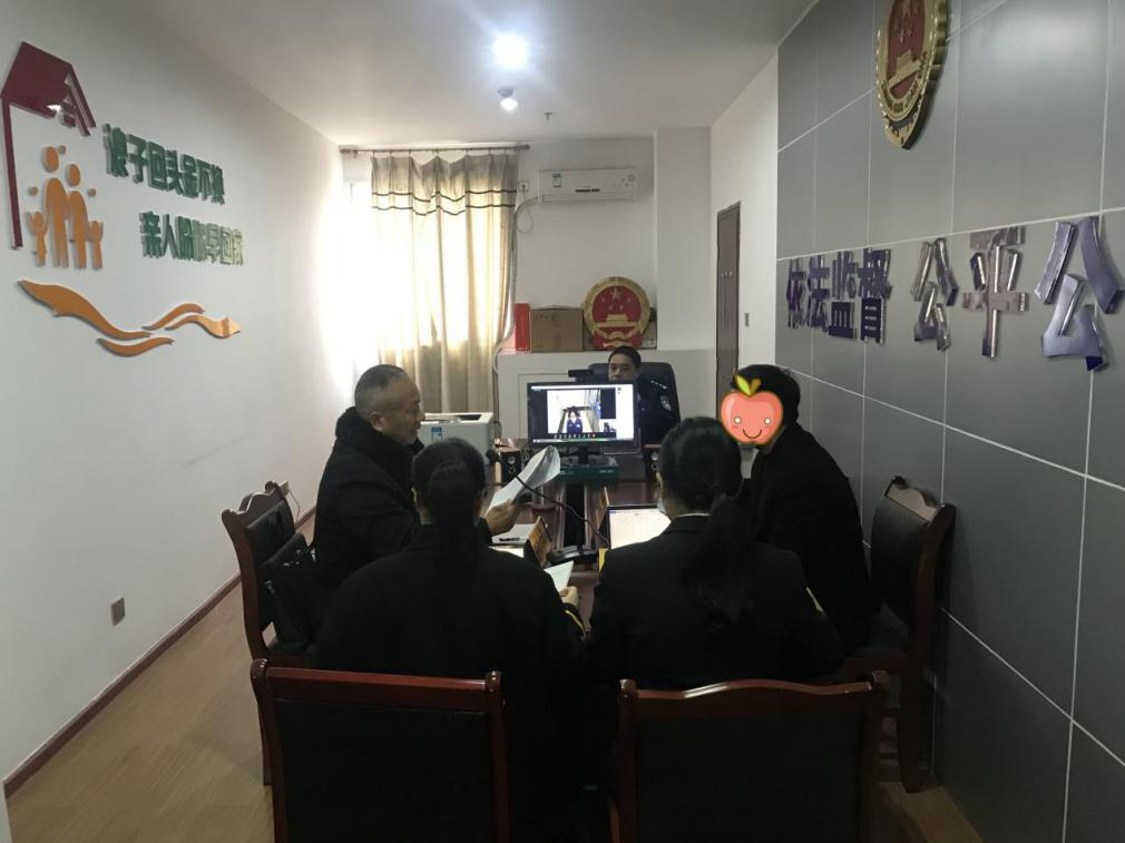 174128mq2f3x2fd5m842tf.png