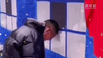 085333ngjnpjpljpjpbvmb.gif