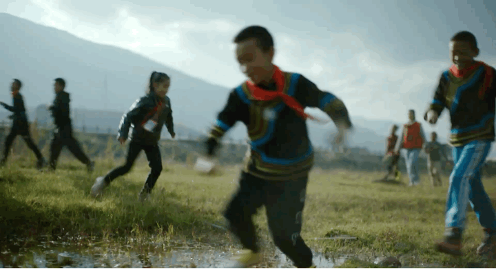 082428pi699fdwgiexddnd.gif