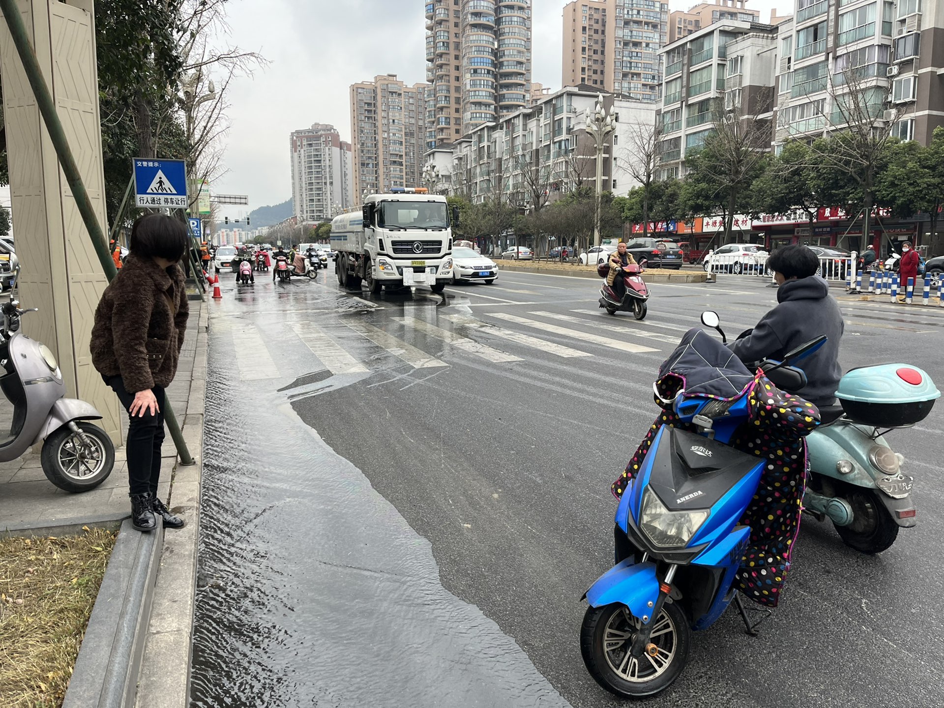 front1_0_1780_FjpeO_EUJ60Hkkd65eXtdsbF7QOf.1639893674_14_01_53.jpg