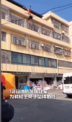 151207y48yuqt1uf0lr8ly.gif
