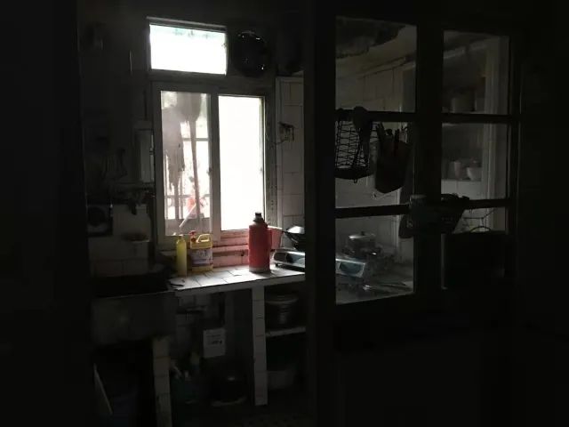 143234d3lcc4m7851wlc1v.jpeg