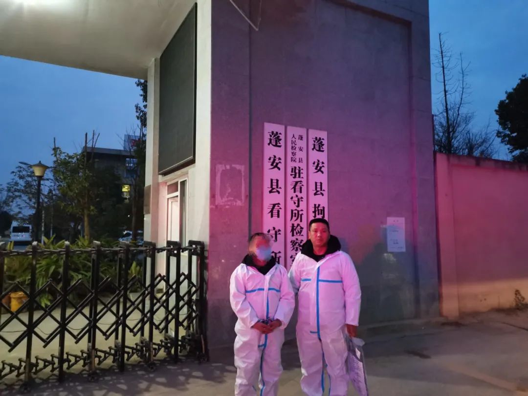 090131bhzz3511bh0clcle.jpeg