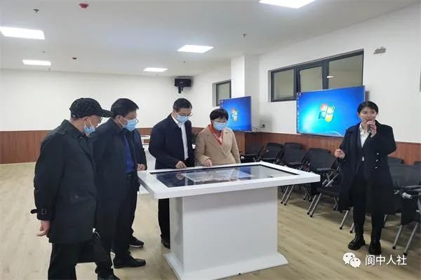 111212lzg6x1fnxfm642m2.jpeg