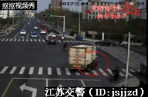 101550pe6bl7u9utzruk77.gif