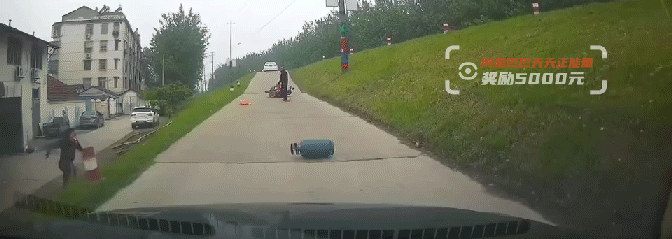 092215b9anl5zqluyl1zmb.gif