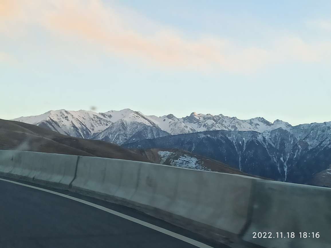 20221118190210front2_0_1041_FgkbNSriNIGX9EmofM9k_WhFyna-.jpg
