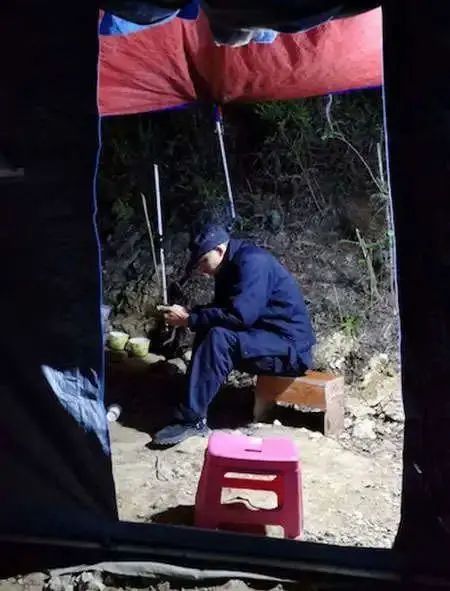 090010g32xhj82ofoh8j3w.jpeg