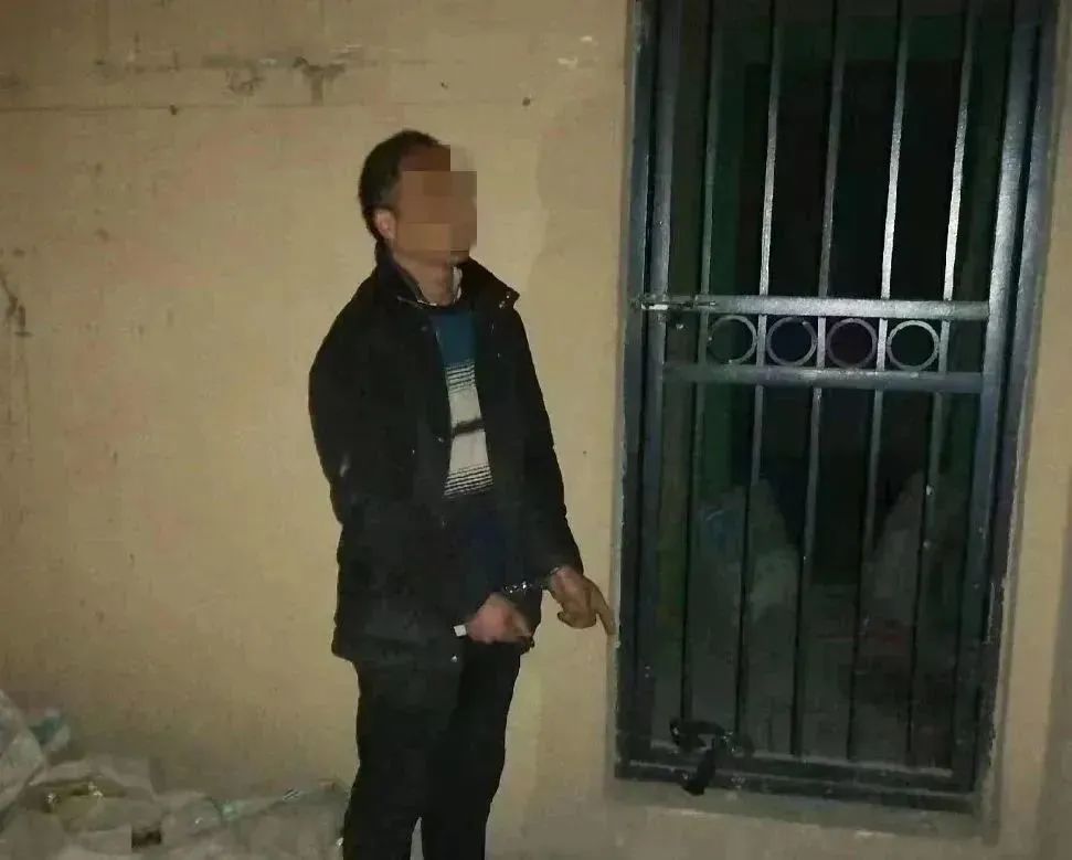 160242p9v9q9zki7l1o22o.jpeg