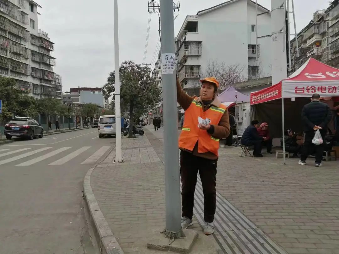 114012buzyinndkozgdy1g.jpeg