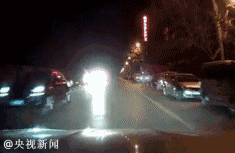 141759jn6m9p1uzp71eppb.gif