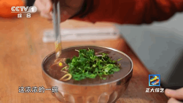 111050f5jfqmjs6bl5766t.gif