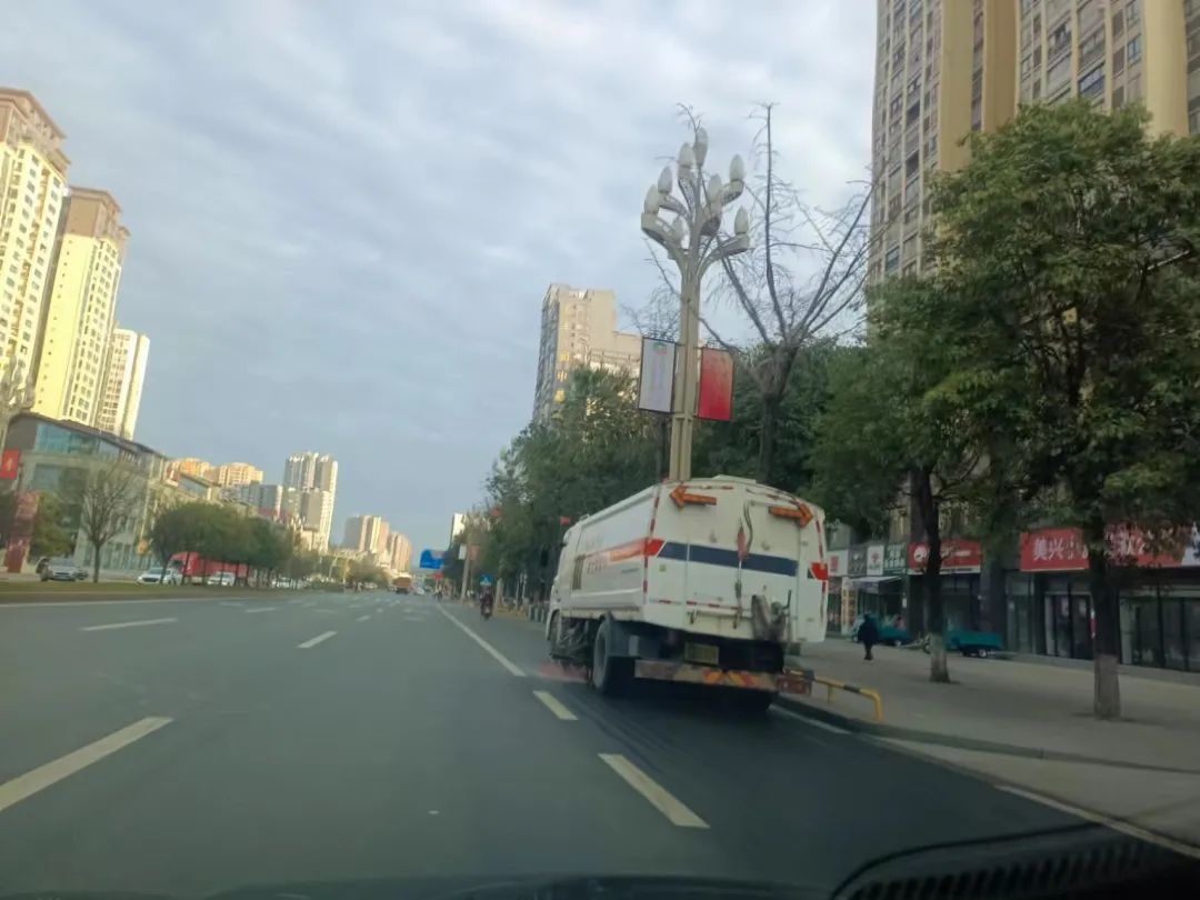 115700b5as6moumjsmfpio.jpeg