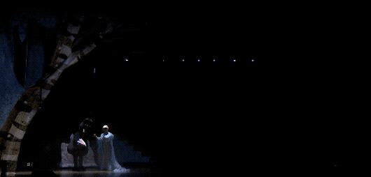 092402uees9sstzmhydmyh.gif