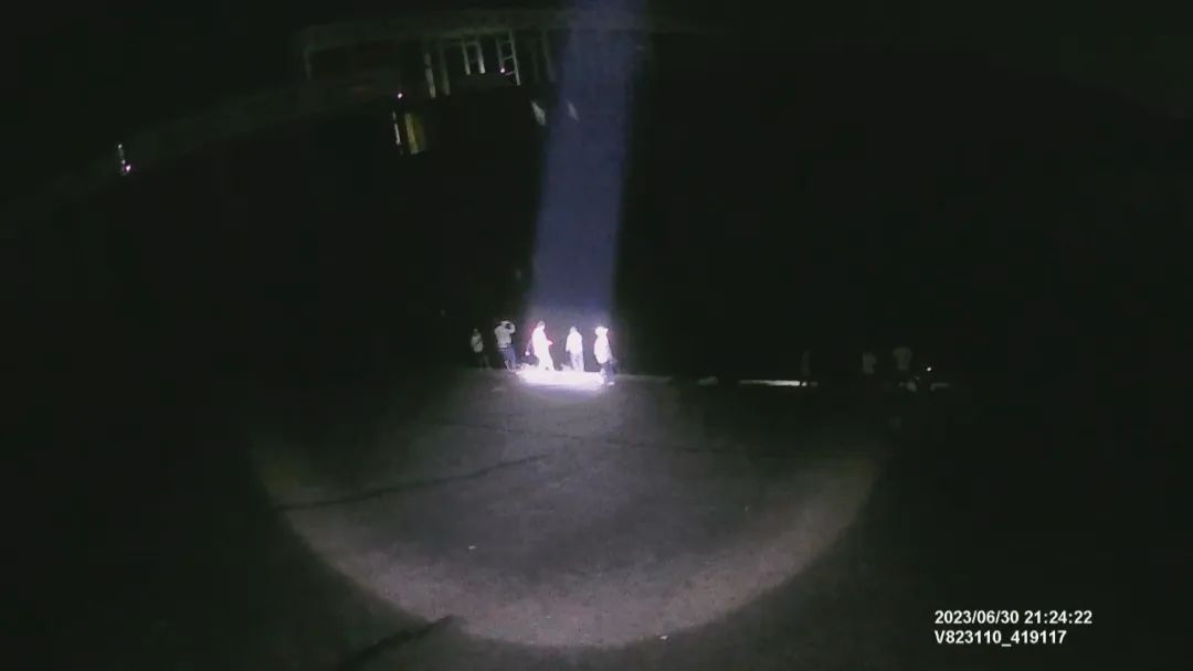 092054cmuw9de9upm4m996.jpeg