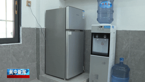 083535y20gquz6kkq039e9.gif