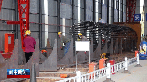 091010nccw9grlcda8nsdc.gif