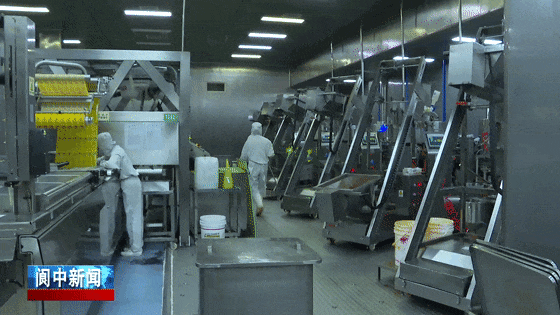 102416k4e0qer0e4ze8kee.gif