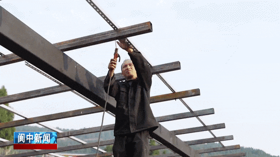 112922z4k468jg1zgo11k0.gif