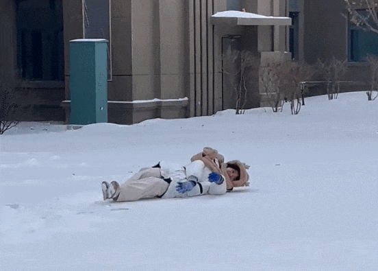 170547aqs3p334t2tm70a8.gif