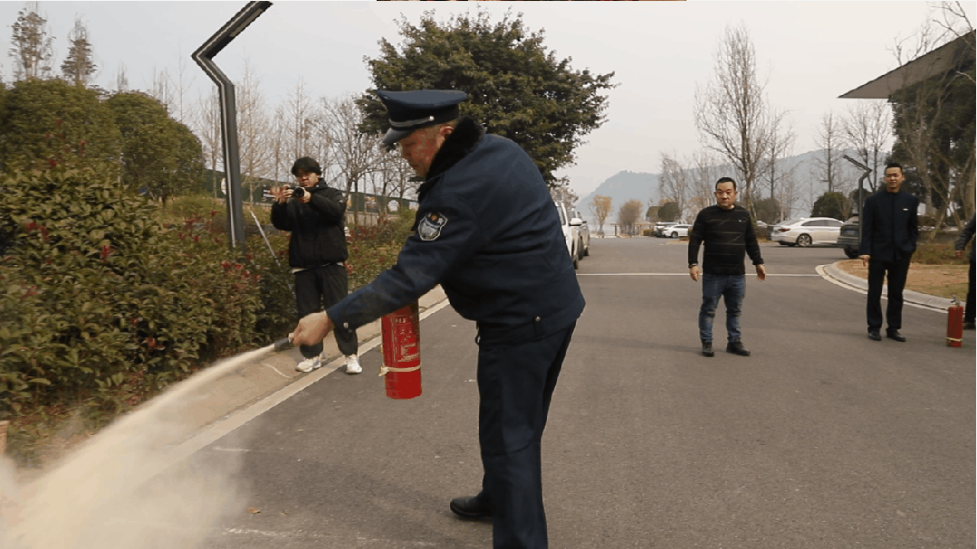 210239rykpiwipgih1iet1.gif