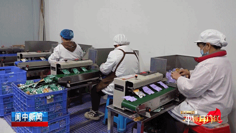 152043ry1n3jrk1e3k3gfp.gif