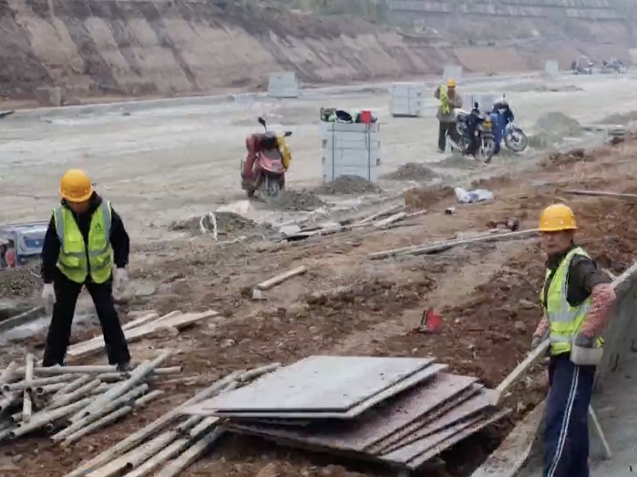 截屏2025-12-22 16.49.20.jpg