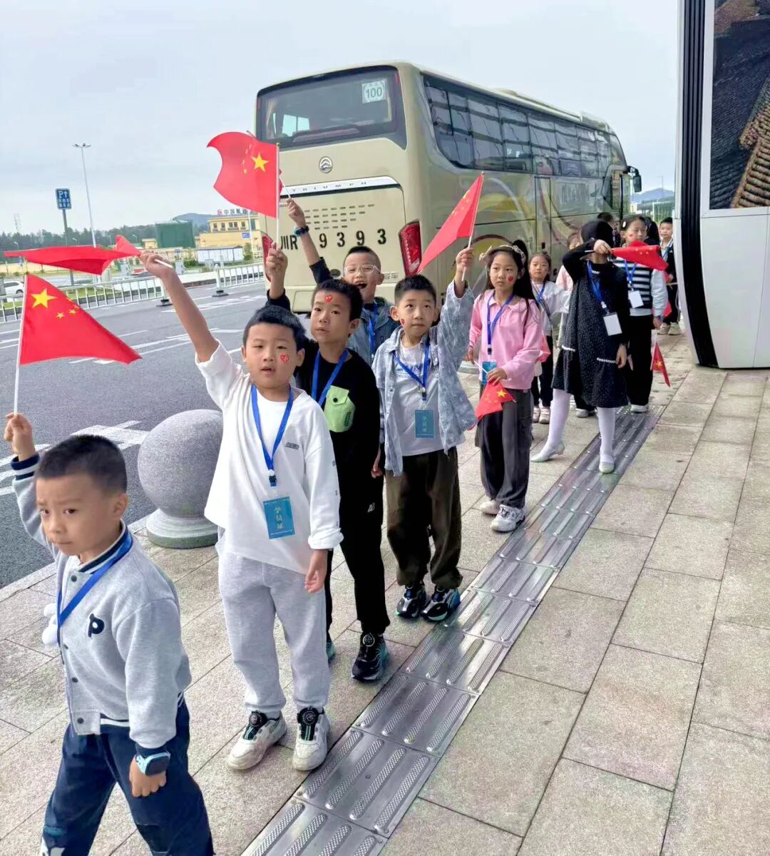 微信图片_20251014092617_172_431.jpg